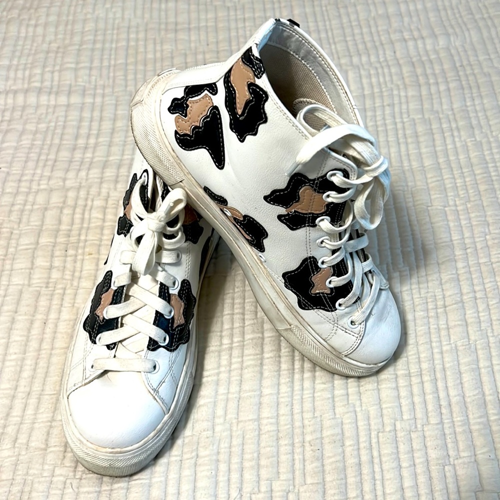 Cheetah print, high tops!!